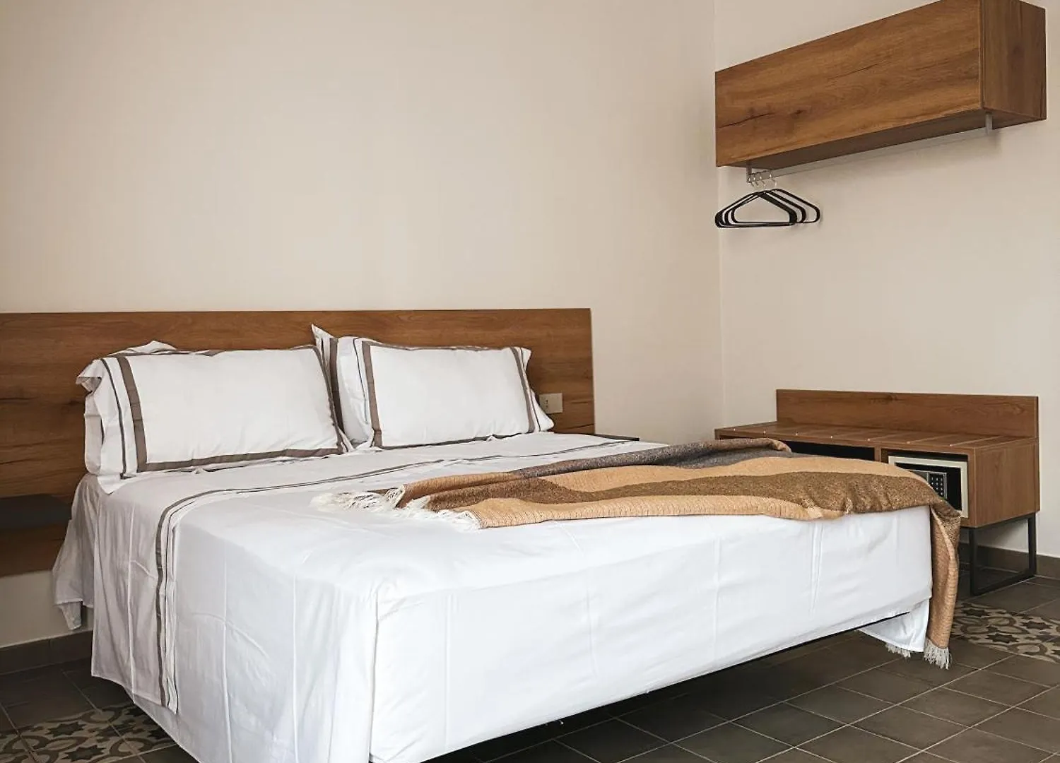 Dimora Harmonia Hotel Carini Guest house