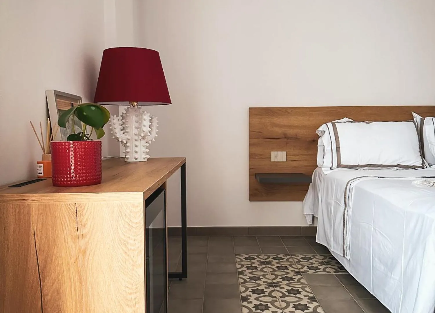 Dimora Harmonia Hotel Carini Guest house